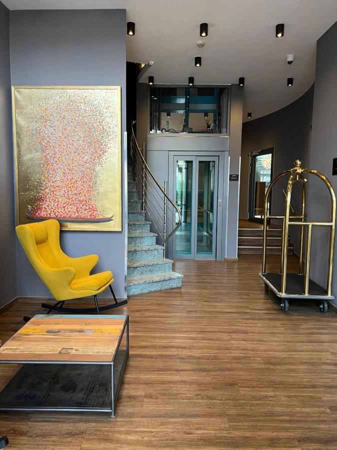 Allee Hotel Карлсруэ Экстерьер фото