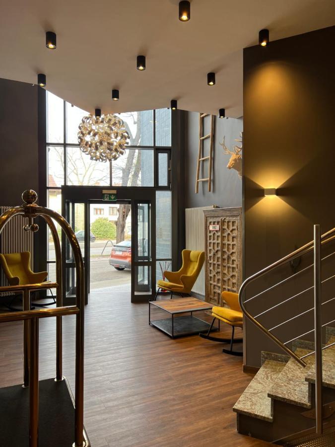 Allee Hotel Карлсруэ Экстерьер фото