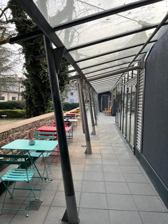 Allee Hotel Карлсруэ Экстерьер фото