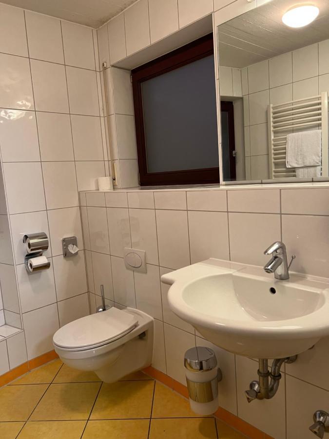 Allee Hotel Карлсруэ Экстерьер фото